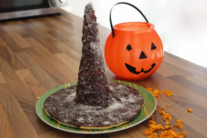 Torta Cappello da Strega per Halloween